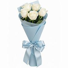 Букет 5 Белых роз Проуд в Березово Воронежской области