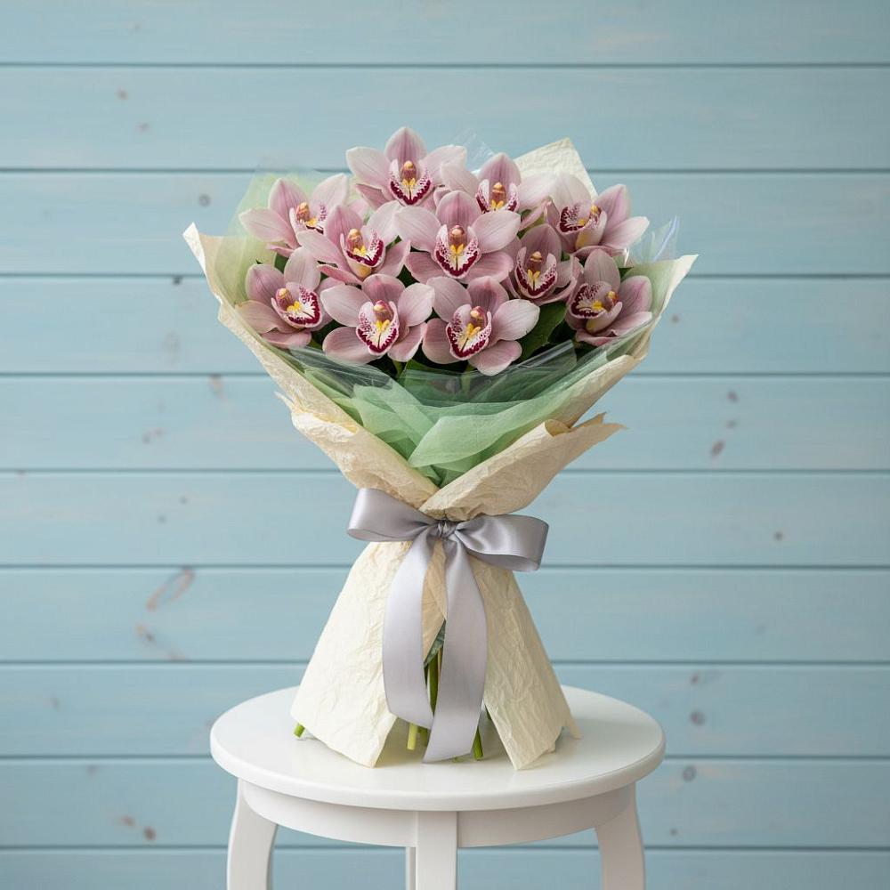 Букет цветов из: Орхидеи и Розы в Березово Воронежской области