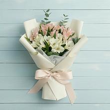 Букет цветов из:  Альстромерии в Березово Воронежской области