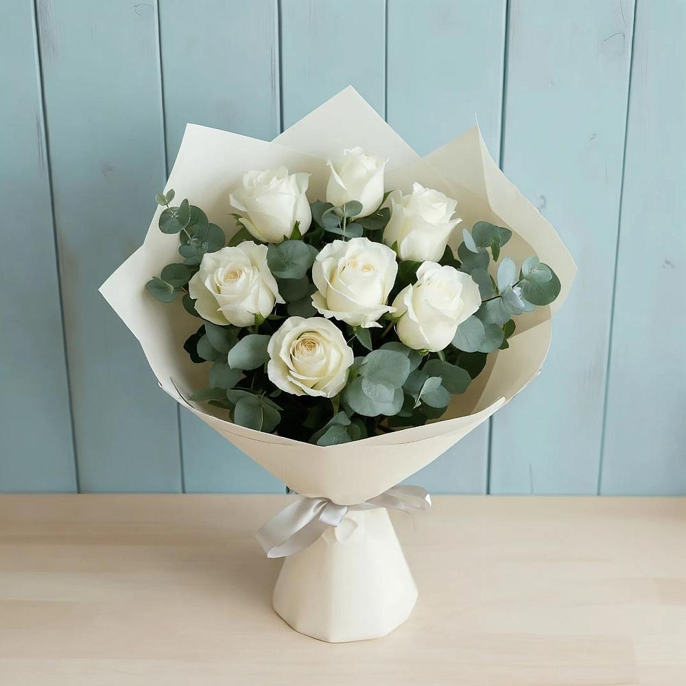 Букет Белые розы в Эвкалипте в Березово Воронежской области
