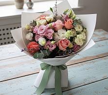 Букет цветов из:  Розы, Лизиантусы и Гвоздики #REPLACE_PRED# Березово Воронежской области