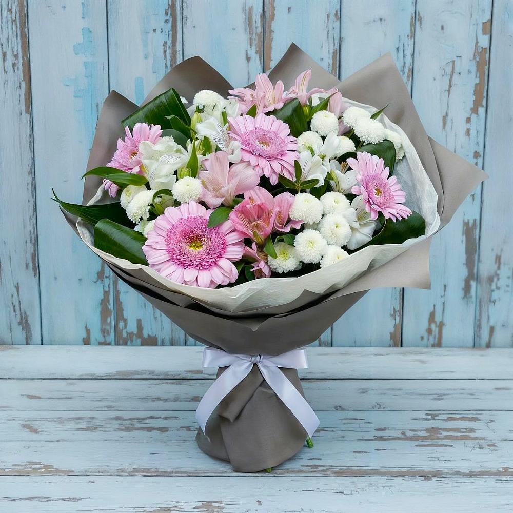 Букет цветов из: Герберы, Альстромерии и Хризантемы в Березово Воронежской области
